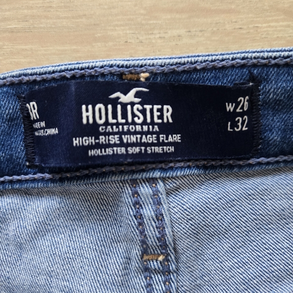 Hollister High-Rise Colorblock Patchwork Flare Jeans - Size 3R (W26) - Picture 4 of 8
